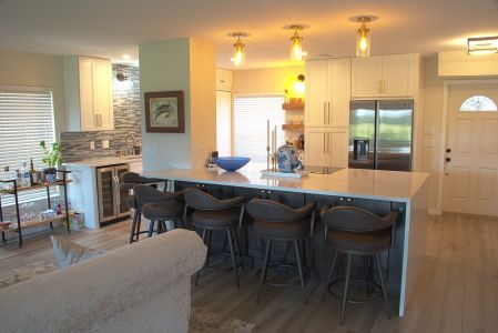 a cozy kitchen remodeled by Design Stop in Boynton Beach
